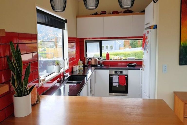 Photo of property in 9 Takutai Place, Diamond Harbour, Lyttelton, 8971