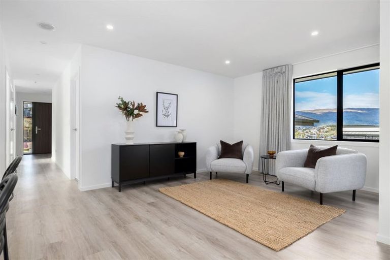 Photo of property in 36 Clearview Street, Wanaka, 9305