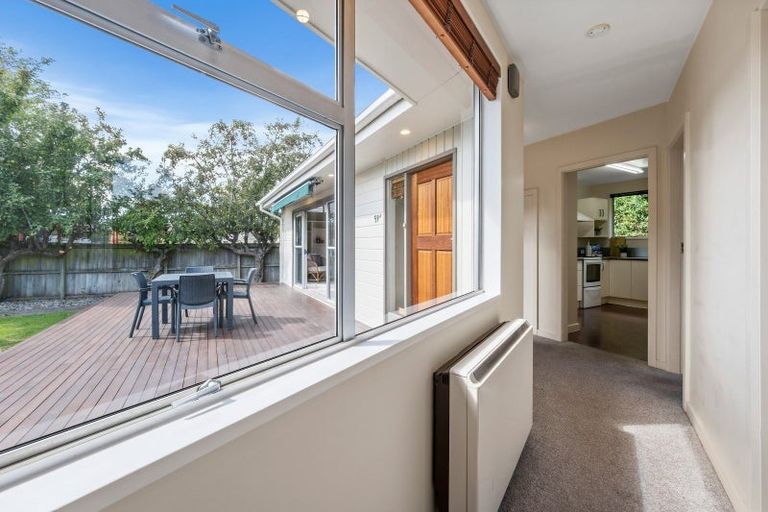 Photo of property in 59 Bryndwr Road, Bryndwr, Christchurch, 8052