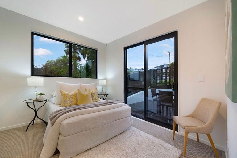 Photo of property in 11b Hebron Road, Waiake, Auckland, 0630