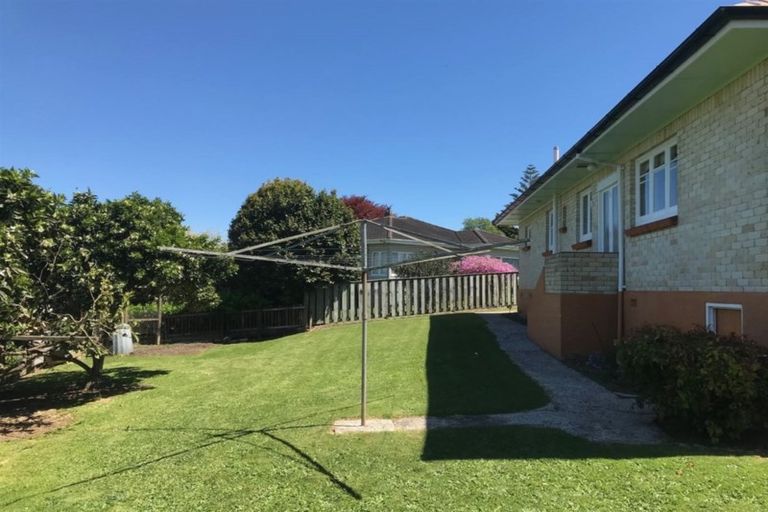 Photo of property in 75 Bockett Avenue, Te Awamutu, 3800