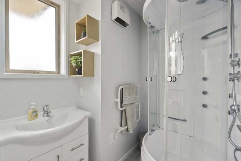 Photo of property in 74 Moore Street, Rolleston, 7614