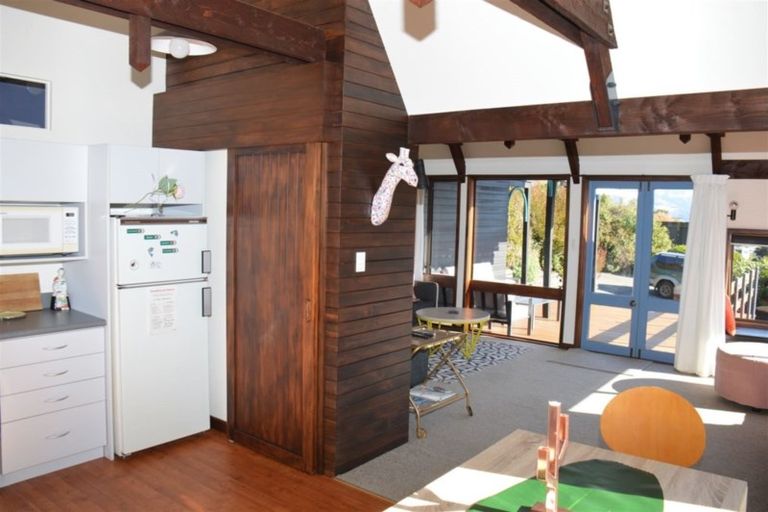 Photo of property in 20 Rue Cachalot, Akaroa, 7520