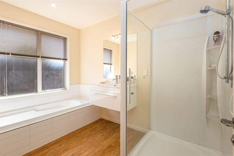 Photo of property in 50 Somerville Crescent, Aidanfield, Christchurch, 8025