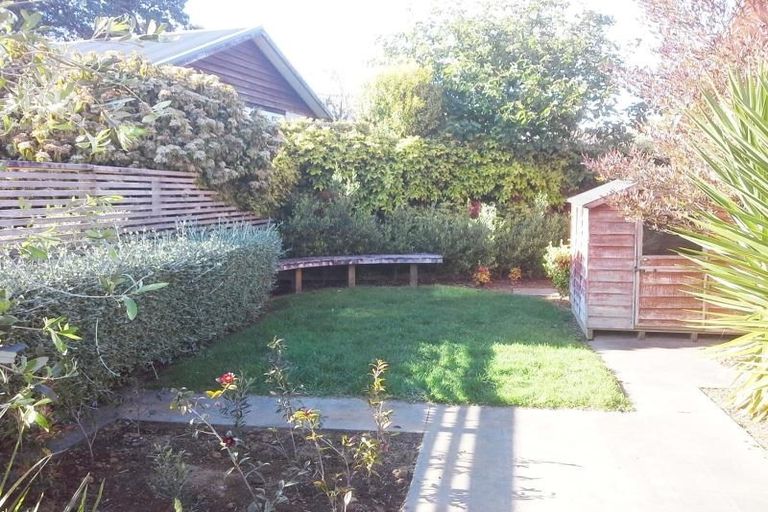 Photo of property in 3 Manuka Place, Whalers Gate, New Plymouth, 4310