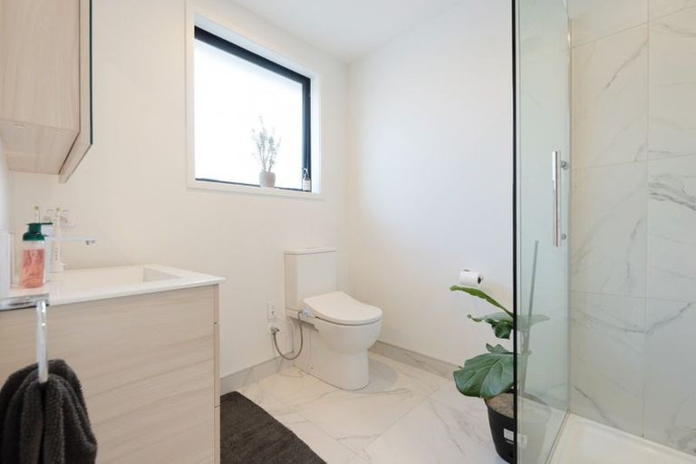 Photo of property in 2/3 Johnston Grove, Taita, Lower Hutt, 5011