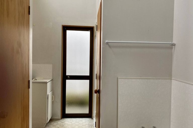 Photo of property in 1-4/7a Kent Road, Regent, Whangarei, 0112