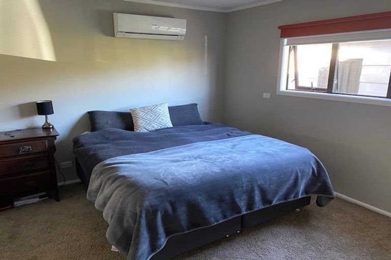 Photo of property in 53 James Cook Street, Havelock North, 4130