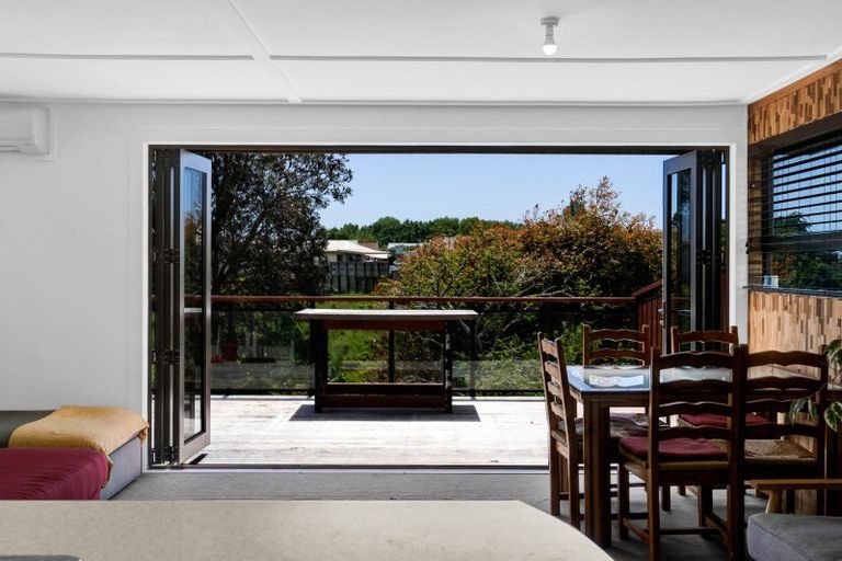 Photo of property in 87 Wrantage Street, Westown, New Plymouth, 4310