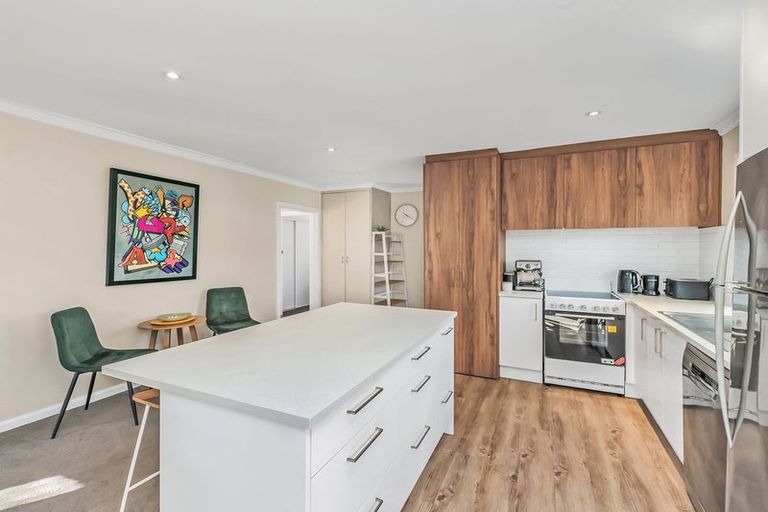 Photo of property in 25 Munro Street, Redwood, Christchurch, 8051