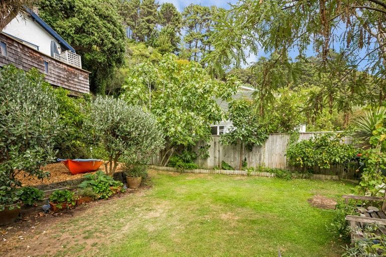 Photo of property in 20 Tawa Street, Eastbourne, Lower Hutt, 5013
