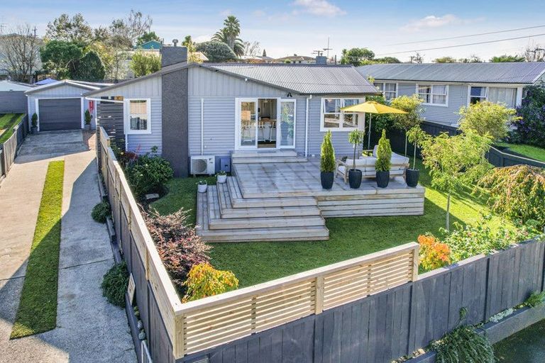 Photo of property in 14 Manapouri Place, Glenview, Hamilton, 3206