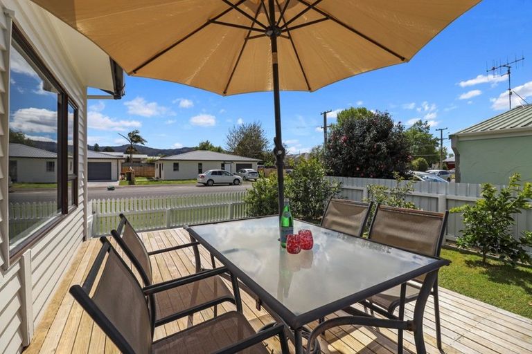 Photo of property in 3 Macmillan Street, Katikati, 3129