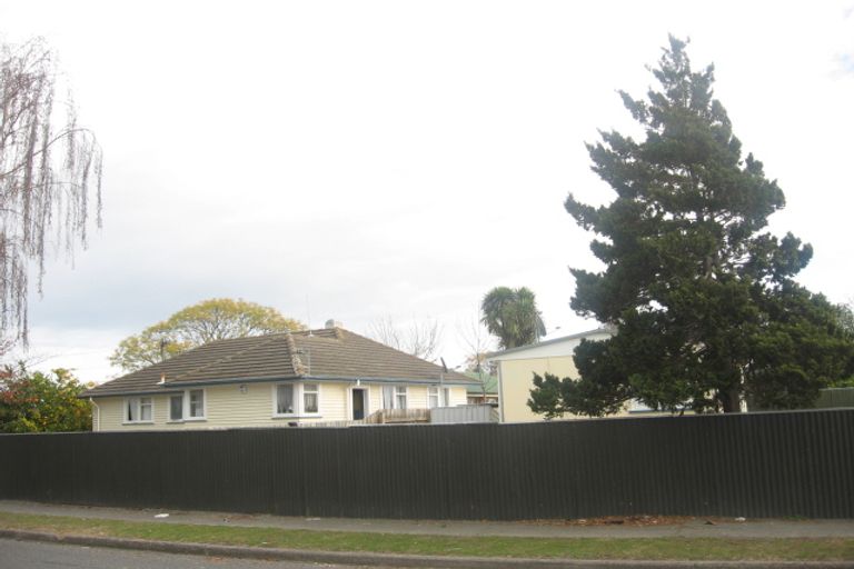 Photo of property in 33 Lister Crescent, Maraenui, Napier, 4110