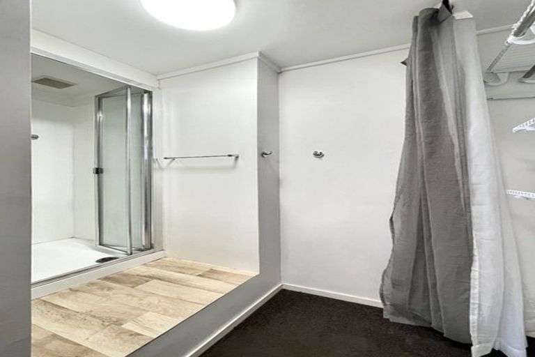 Photo of property in 370 The Terrace, Te Aro, Wellington, 6011