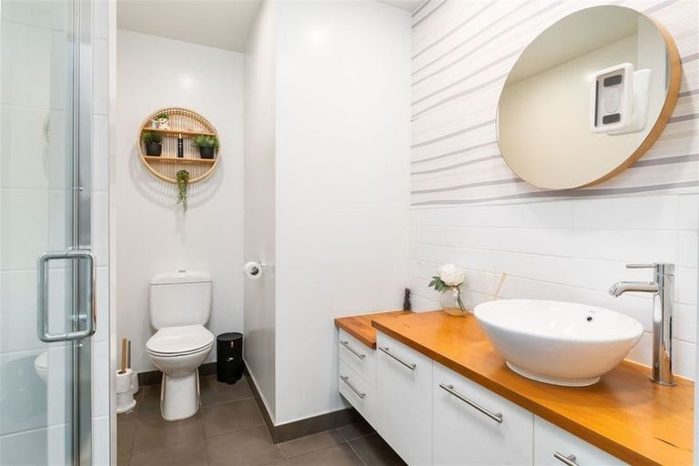 Photo of property in 4 Patchett Place, Cashmere, Christchurch, 8022