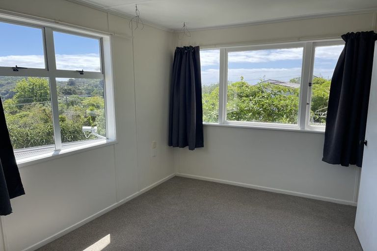 Photo of property in 11 Hill Street, Leigh, 0985