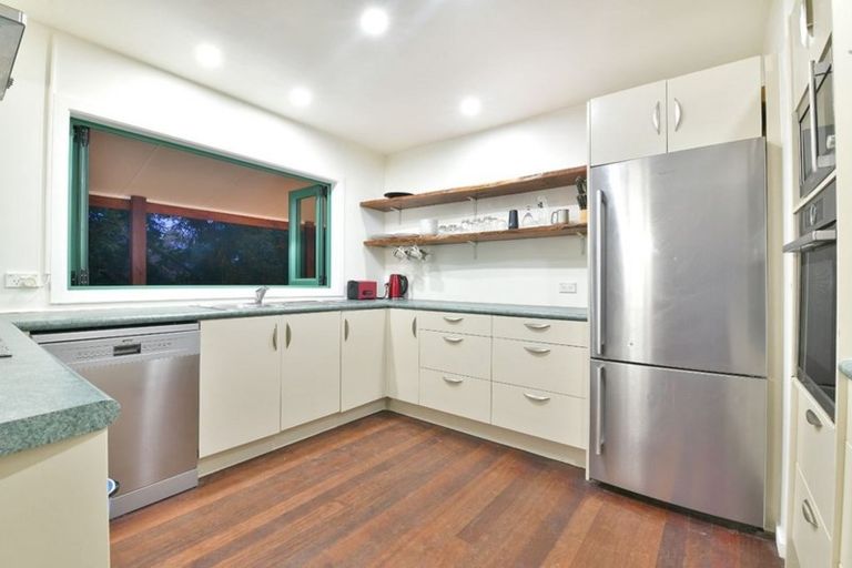 Photo of property in 4/24 Ferry Road, Wade Heads, Whangaparaoa, 0932
