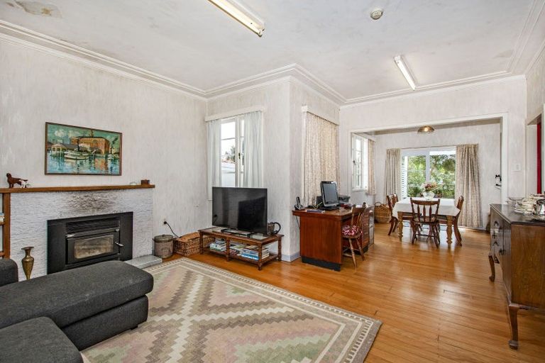 Photo of property in 34 Cairnfield Road, Kensington, Whangarei, 0112