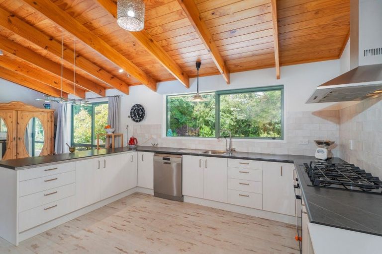 Photo of property in 18 Pumpkin Flat Road, Kuaotunu, Whitianga, 3592