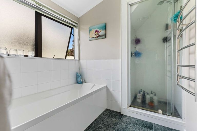 Photo of property in 76 Iles Road, Lynmore, Rotorua, 3010