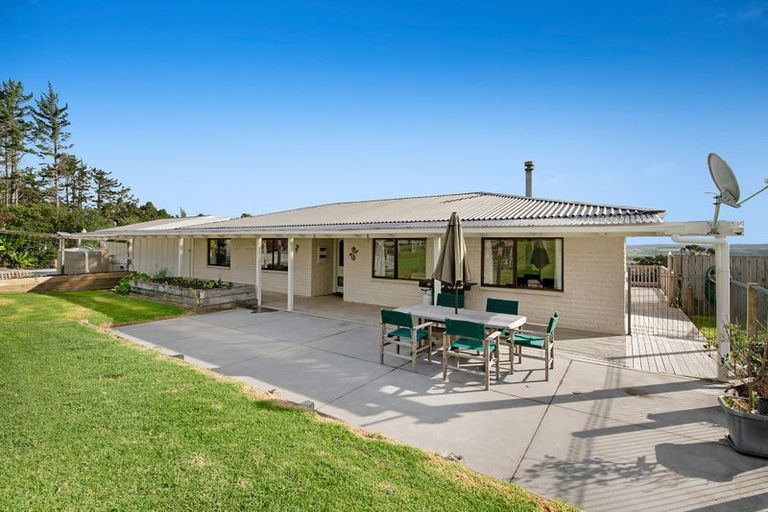 Photo of property in 180 Wishart Road, Helensville, 0875