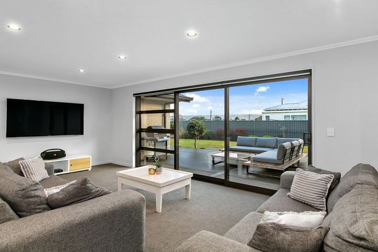 Photo of property in 2 Hagart-alexander Drive, Mosgiel, 9024