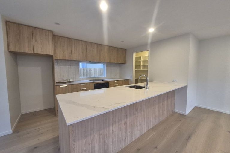 Photo of property in 2/36 Evesham Crescent, Spreydon, Christchurch, 8024