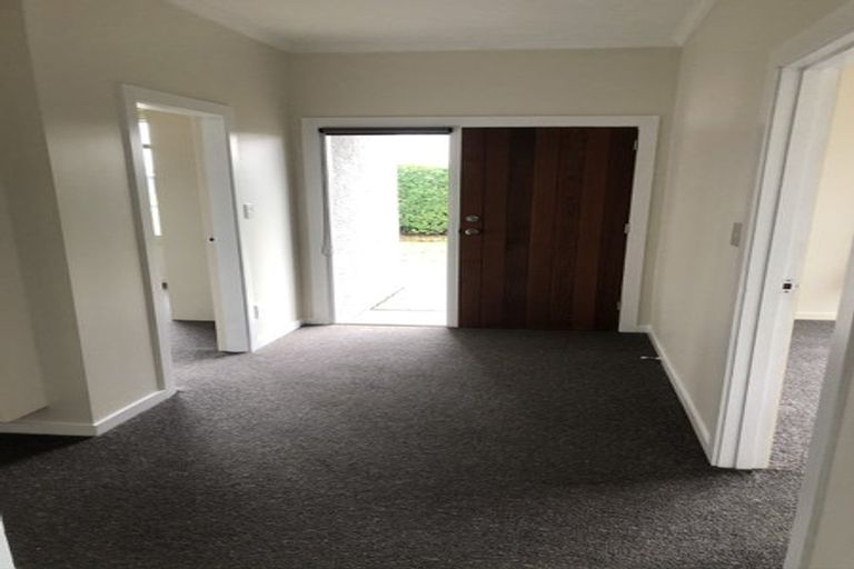 Photo of property in 43 Mary Street, Winton, 9720