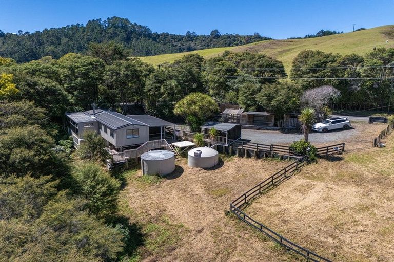 Photo of property in 48 Lenzen Road, Puhoi, Warkworth, 0994
