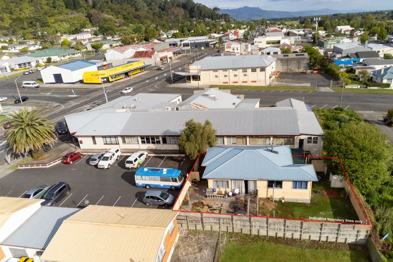 Photo of property in 225 Whitaker Street, Te Aroha, 3320