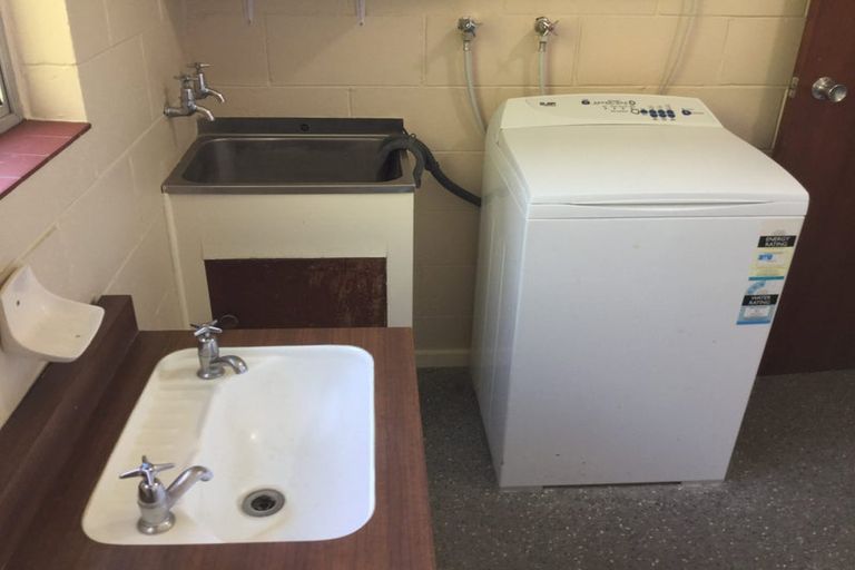 Photo of property in 1/522 Worcester Street, Linwood, Christchurch, 8011