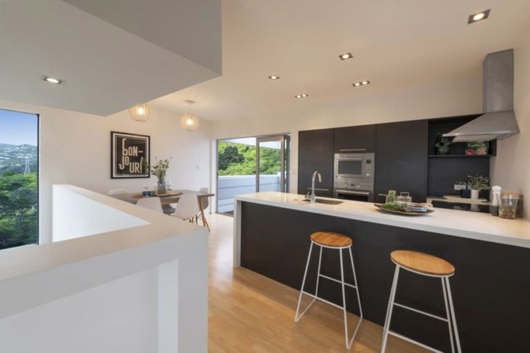 Photo of property in 19f Kabul Street, Khandallah, Wellington, 6035