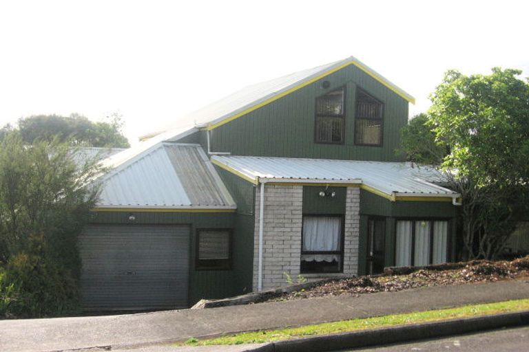 Photo of property in 2/29 Barberton Terrace, Red Hill, Papakura, 2110