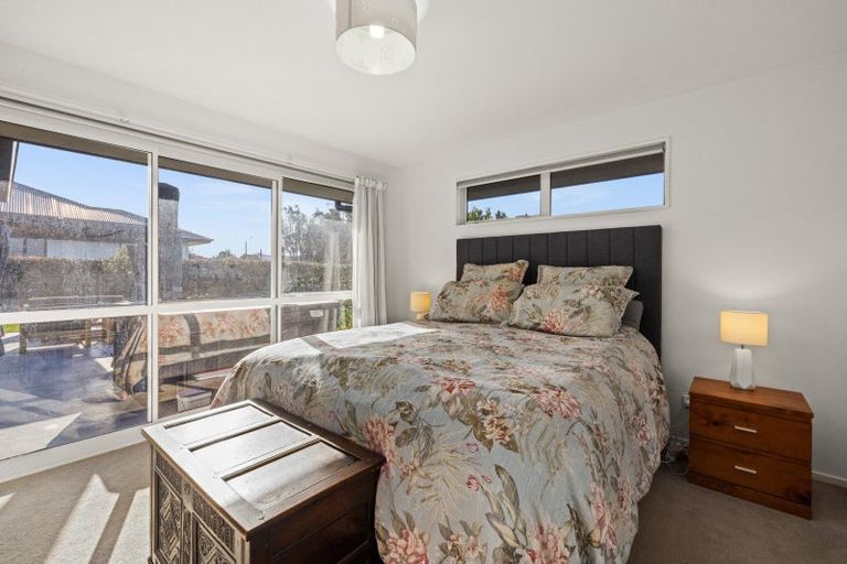 Photo of property in 3 Cape Grove, Haumoana, Hastings, 4180