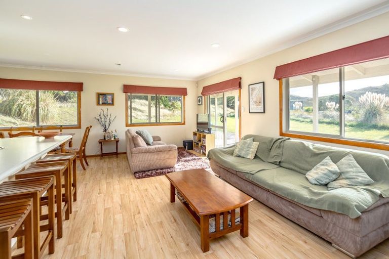 Photo of property in 17 Nunu Drive, Flat Point, Masterton, 5883