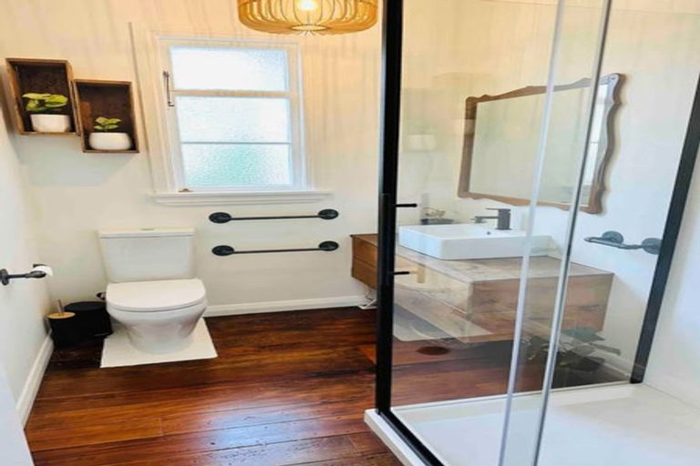 Photo of property in 25 Franklyn Street, Nelson South, Nelson, 7010