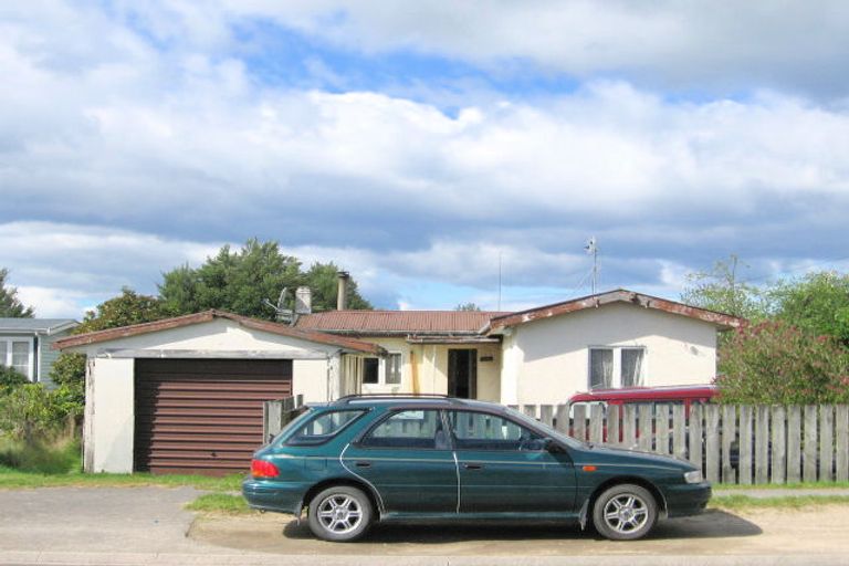 Photo of property in 14 Hinemoa Avenue, Taupo, 3330