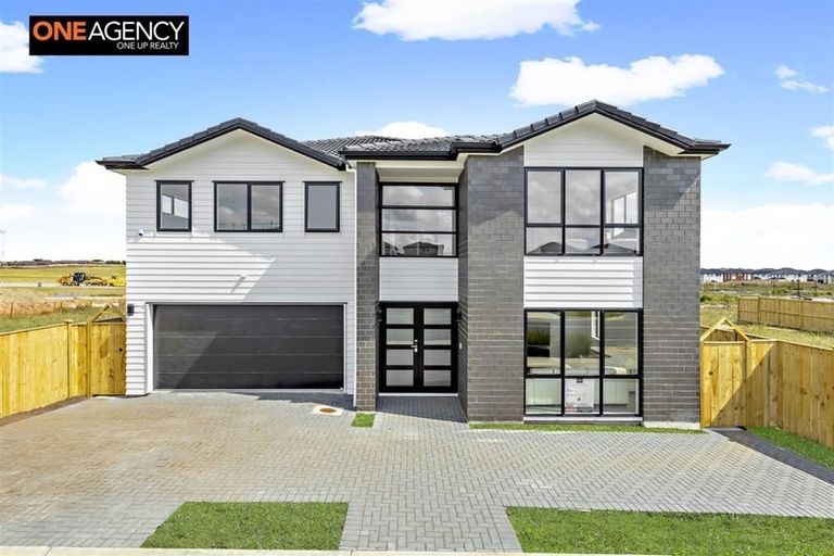 Photo of property in 45 Hikuawa Road, Flat Bush, Auckland, 2019
