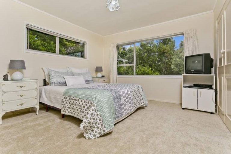 Photo of property in 57 Velma Road, Hillcrest, Auckland, 0627