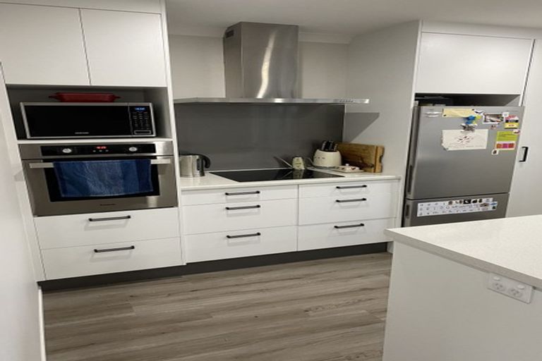 Photo of property in 4 Tieke Lane, Kenepuru, Porirua, 5022