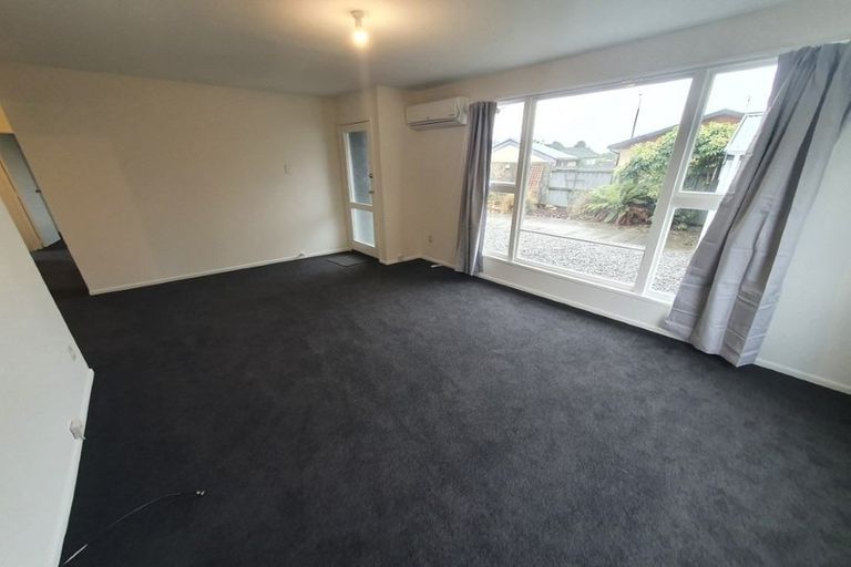 Photo of property in 2/245 Waterloo Road, Hornby, Christchurch, 8042