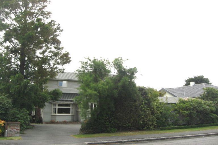 Photo of property in 117 Weston Road, St Albans, Christchurch, 8052