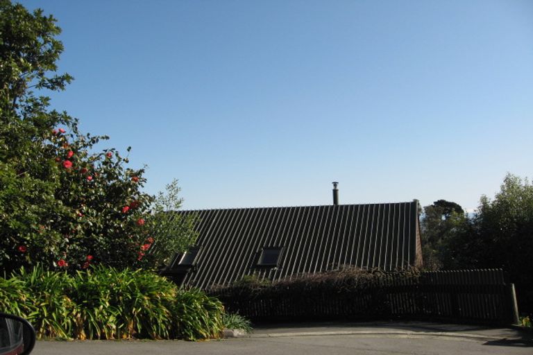 Photo of property in 5 Dannys Lane, Cashmere, Christchurch, 8022