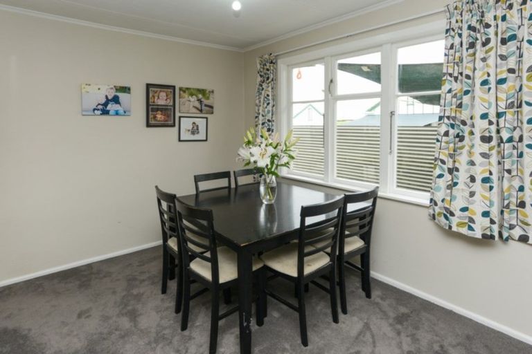 Photo of property in 251 Havelock Road, Akina, Hastings, 4122