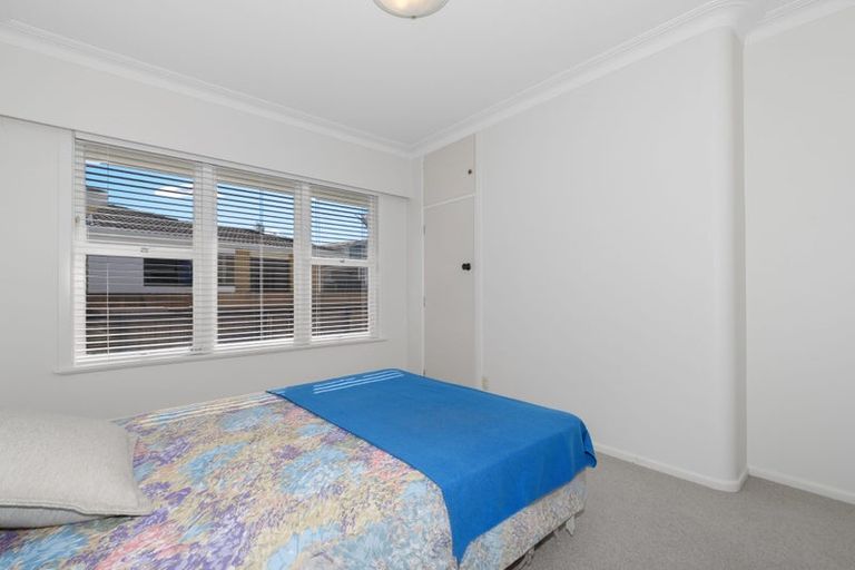 Photo of property in 17 Freyberg Street, Otumoetai, Tauranga, 3110