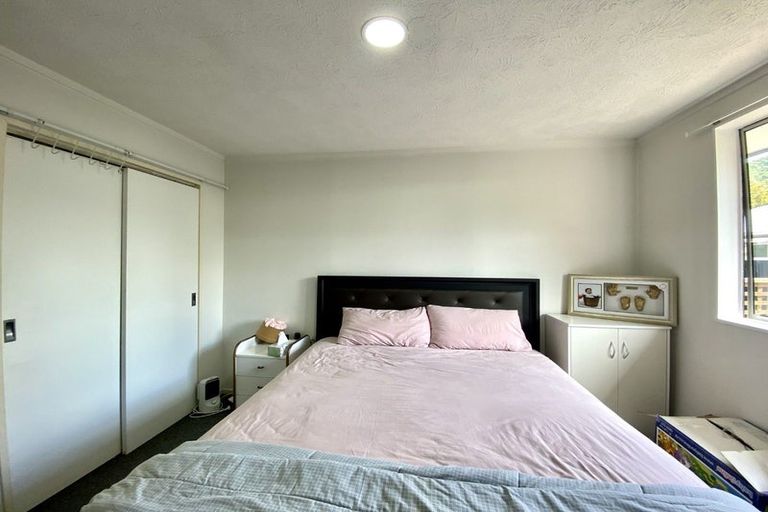 Photo of property in 101a Akatarawa Road, Birchville, Upper Hutt, 5018