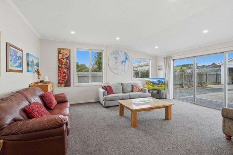 Photo of property in 37 Coutts Road, Gore, 9710