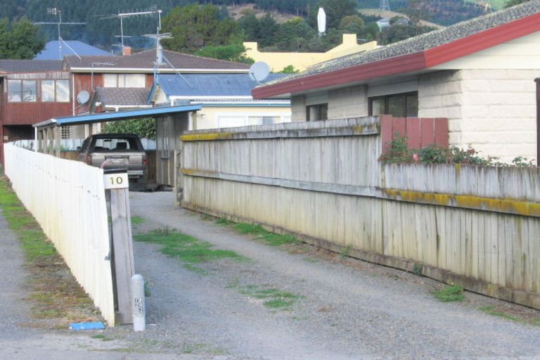 Photo of property in 10 Waimarie Avenue, Paraparaumu, 5032