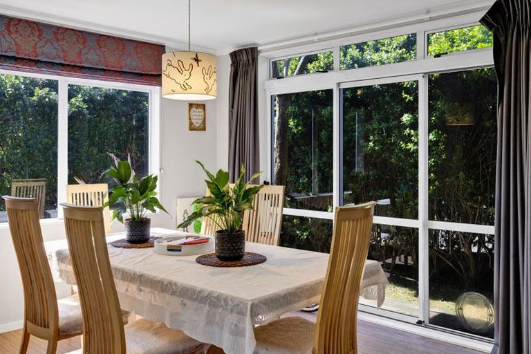 Photo of property in 18 Fox Street, Okato, 4335